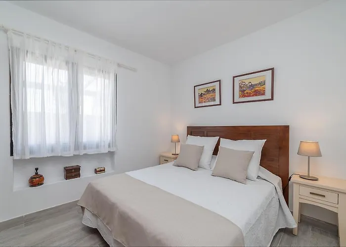 Villa Casa Oasis Del Sol, Private In Playa Blanca